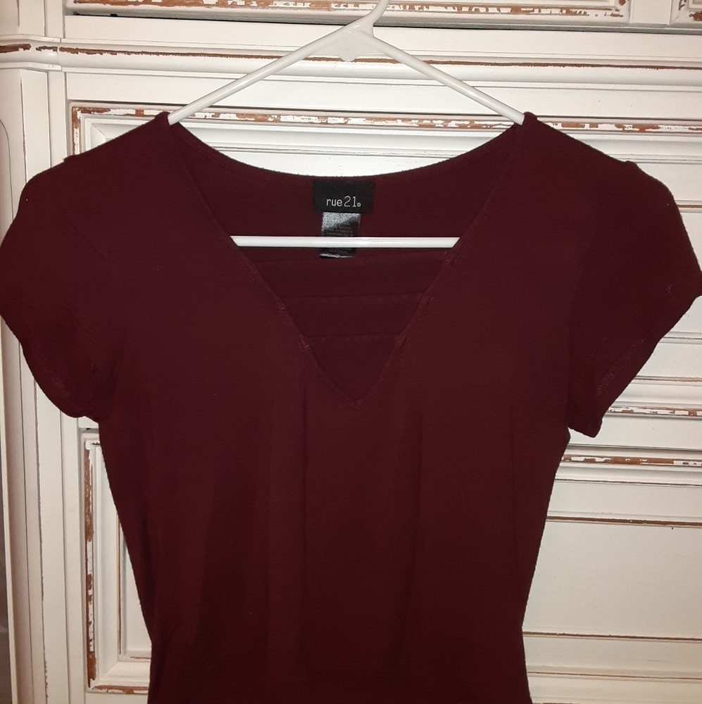Rue21 crop top